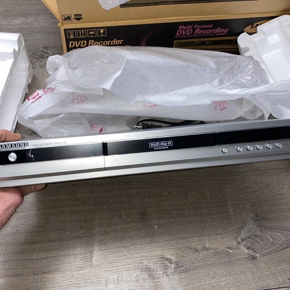Samsung DVD-R120 Multi Format DVD Recorder Silver Open Box DV Input IEEE1394